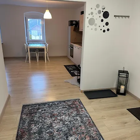 Ferienwohnung Niederthalheim *